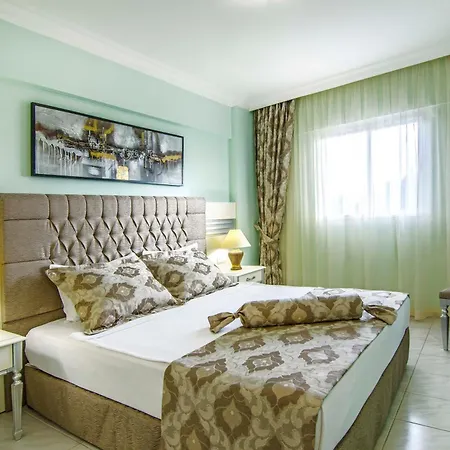 Pine Club Apart Guest house