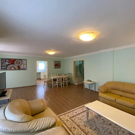 Pine Club Apart Maison d'hôtes Kusadası