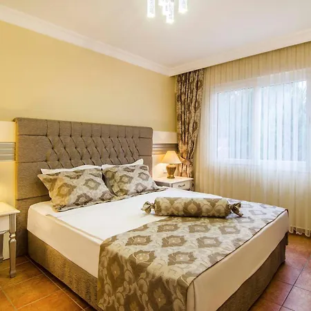 Konukevi Pine Club Apart